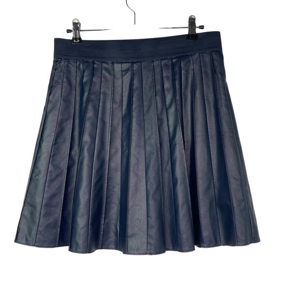 Ann Taylor Pleated Mini Skirt Faux Leather Elastic Band Navy Sz SP Petite Small - Picture 1 of 8